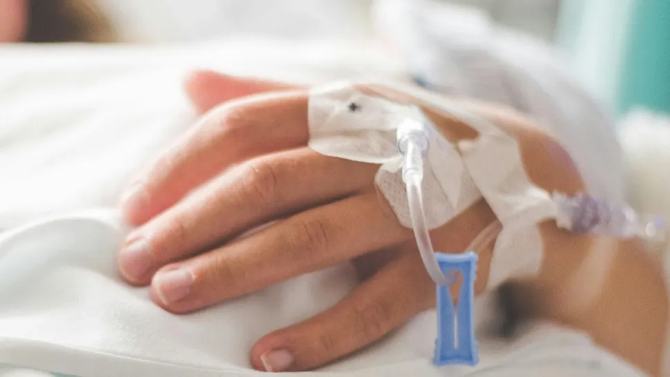 Control al Ministerului Sănătății la cabinetul din București unde o femeie a murit după o procedură estetică