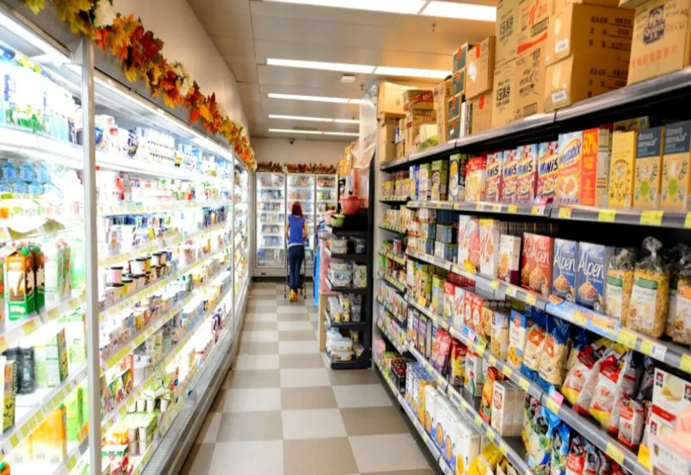 Produse alimente contrafăcute, confiscate de polițiștii din Ilfov