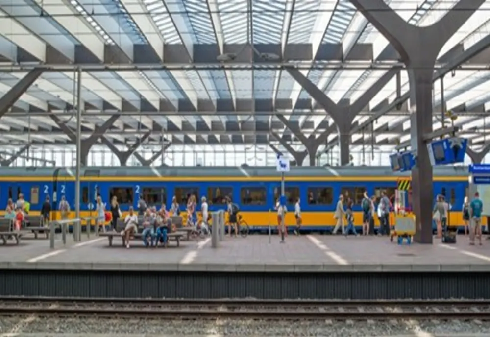 Trenuri urbane și metropolitane pentru Bucureşti – Ilfov
