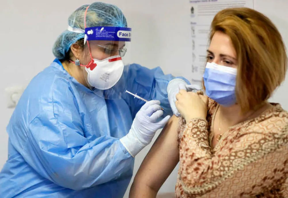Maraton al vaccinării anti-COVID-19 la Spitalul de Obstretică-Ginecologie Buftea