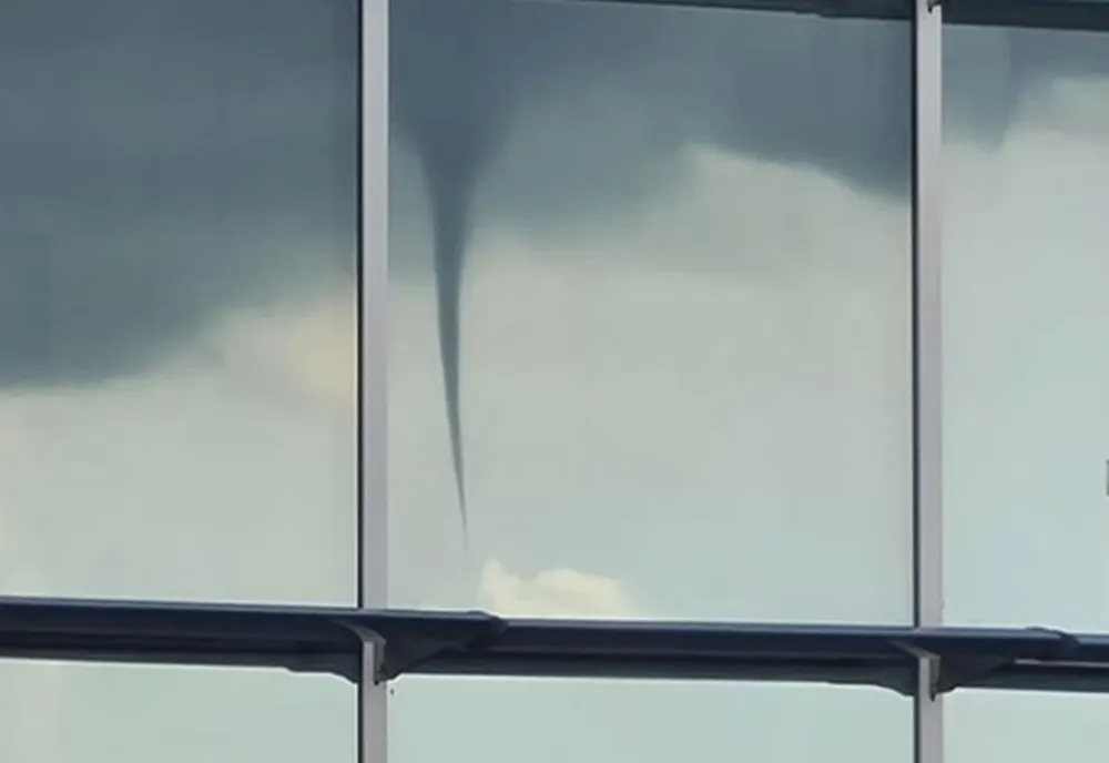 Început de tornadă, în zona Corbeanca