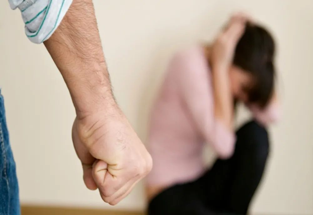 Femeie din Snagov, agresată de concubin