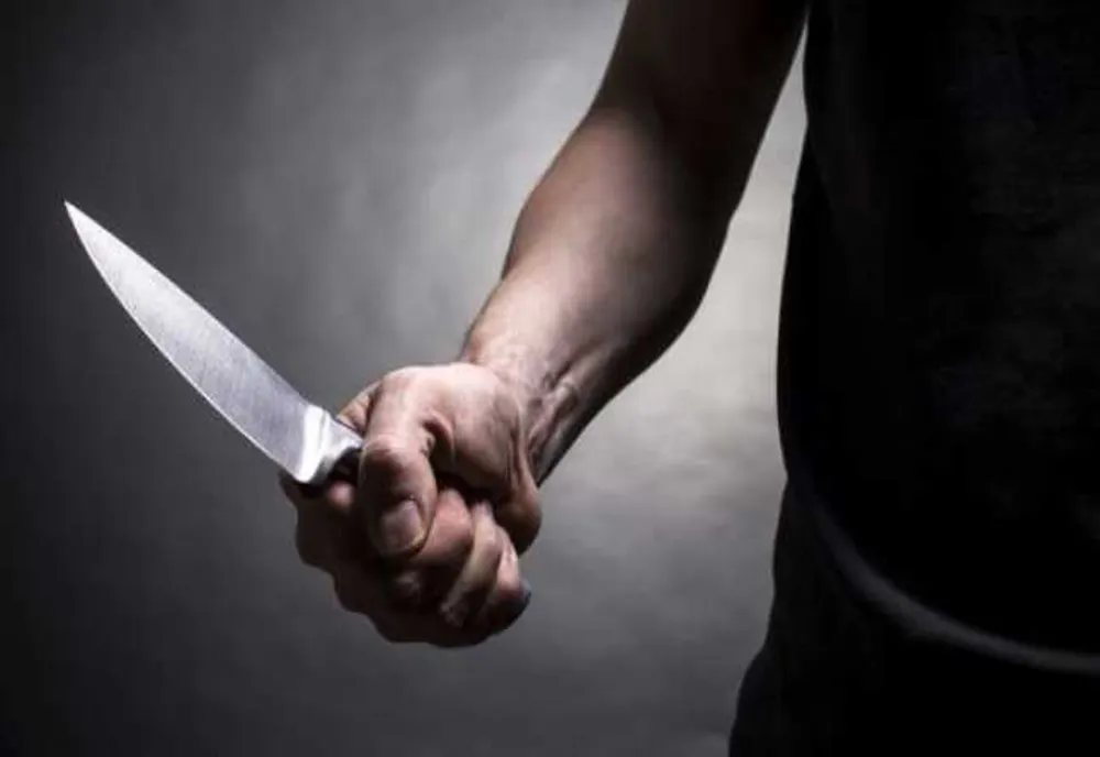 Adolescent de 17 ani din Cernica, înjunghiat în parc de doi tineri