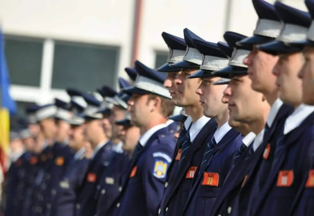 Număr dublu de locuri în școlile de poliție la cererea MAI, în urma unui proiect de hotărâre al Ministerului Educației 