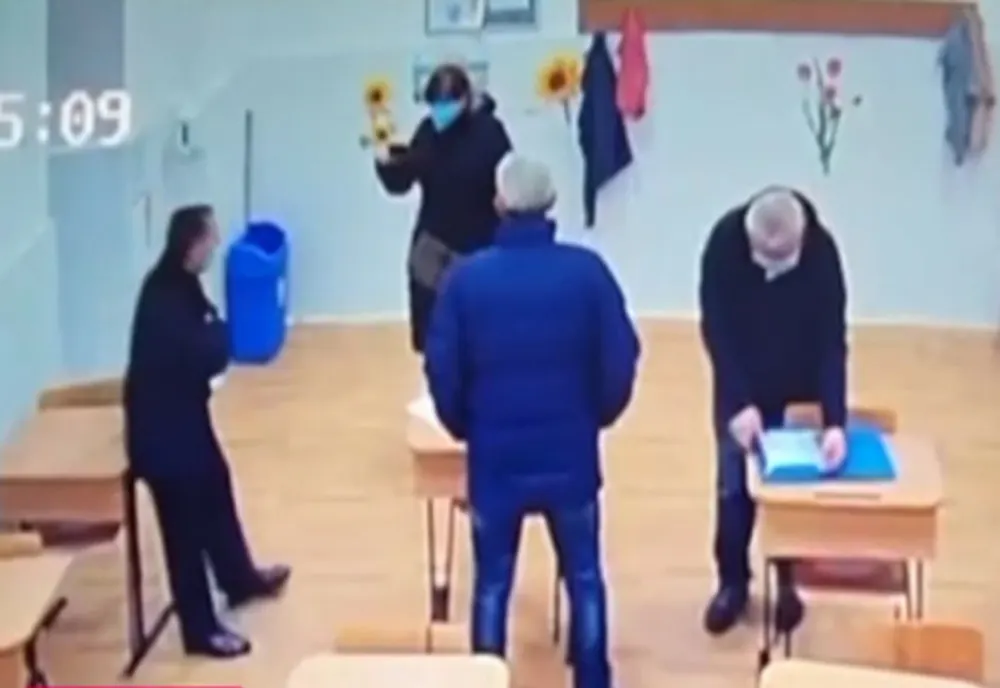 Consilierul local implicat în agresiunea de la Mogoşoaia şi-a dat demisia