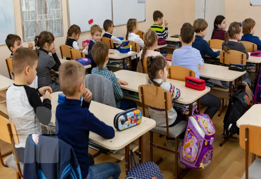 Ilfov. O grădiniță din Brănești trece la cursurile online, iar alte cinci unități de învățământ revin la prezența fizică