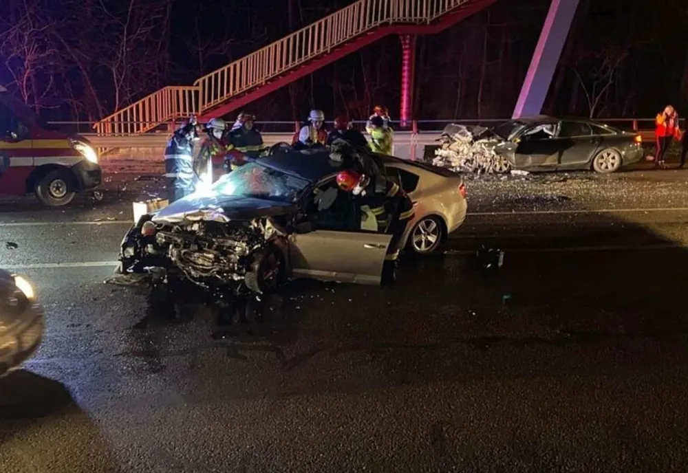 Trafic îngreunat pe DN 1, la Otopeni, în urma unui accident în care au fost implicate trei autoturisme