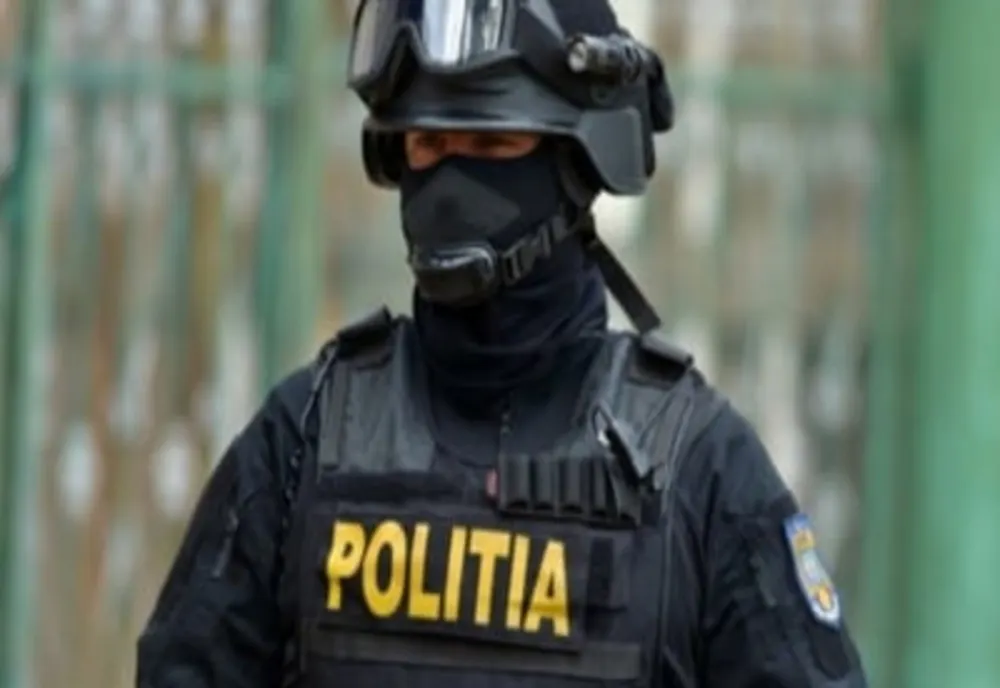 Percheziţii în 6 judeţe şi Bucureşti la persoane bănuite de evaziune fiscală. Firme fantomă, folosite pentru operațiuni economice