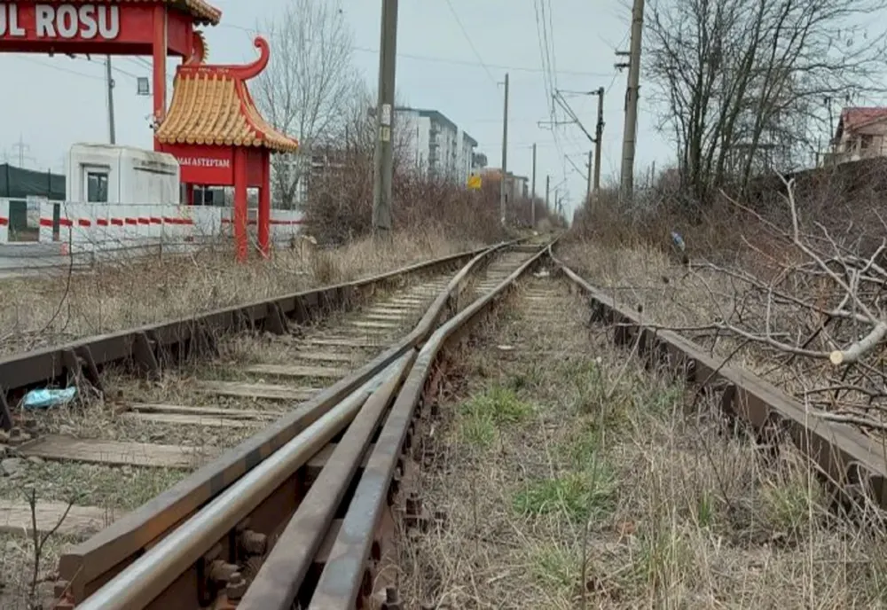 Se lucrează la Racordul CFR Dragonul Roșu, pentru trenul metropolitan București