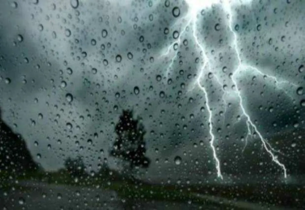 MATEESCU (ANM): IUNIE VINE CU EXTREME METEO – CANICULĂ ȘI FURTUNI PUTERNICE ÎN CONTINUARE