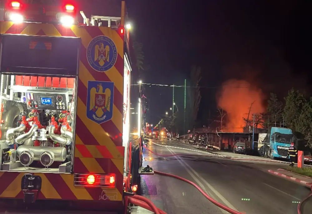 INCENDIU DE PROPORȚII LA UN RESTAURANT DIN VOLUNTARI, SÂMBĂTĂ SEARA 