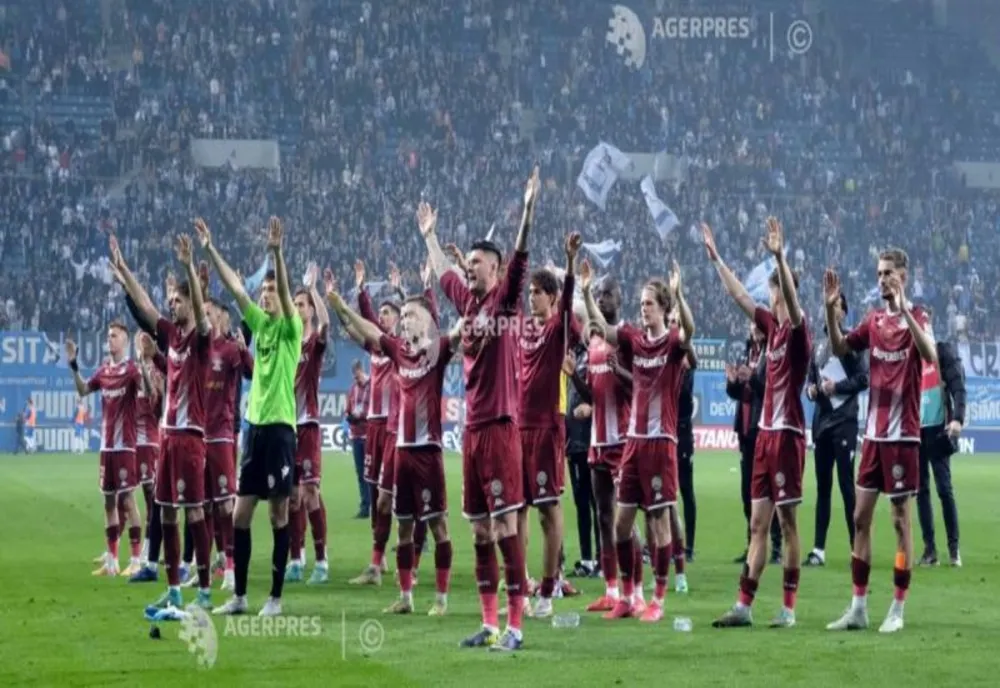 Sport: Dezamăgire mare în tabăra Rapidului după decizia lui Mircea Lucescu: „Dobre merita să fie în lot”