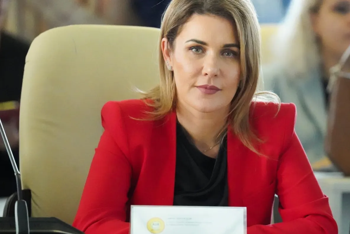 GIANINA ȘERBAN (AUR) CERE MĂSURI URGENTE ÎMPOTRIVA VIOLENȚEI DOMESTICE: „VIAȚA FEMEILOR TREBUIE PUSĂ PE PRIMUL LOC”