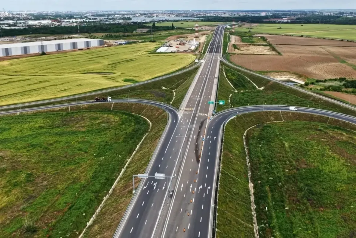 Infrastructură majoră pentru Capitală: Au fost semnate contractele pentru PUZ-urile Drumurilor Radiale 9 și 10