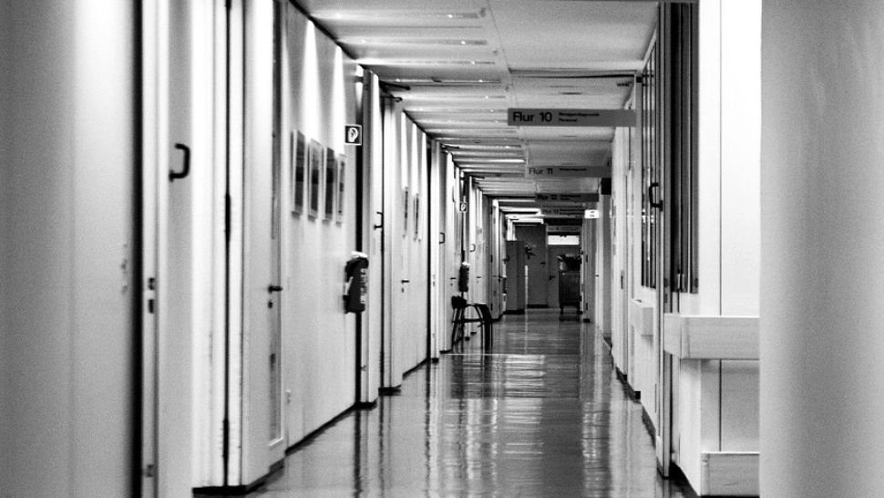 Programul spitalelor din București în perioada Sărbătorilor Pascale