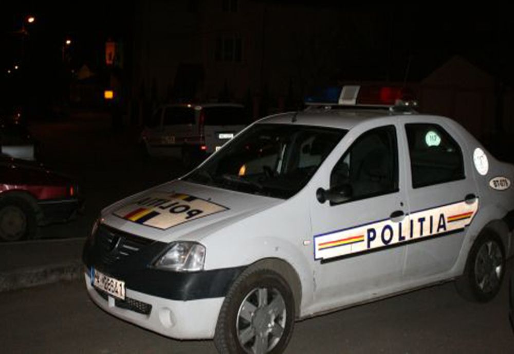 Bătaie în stradă la Glina. Patru răniţi şi mai multe persoane arestate de Poliţie  