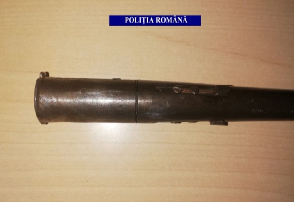 Ilfov. Percheziție într-un dosar privind nerespectarea regimului armelor și munițiilor