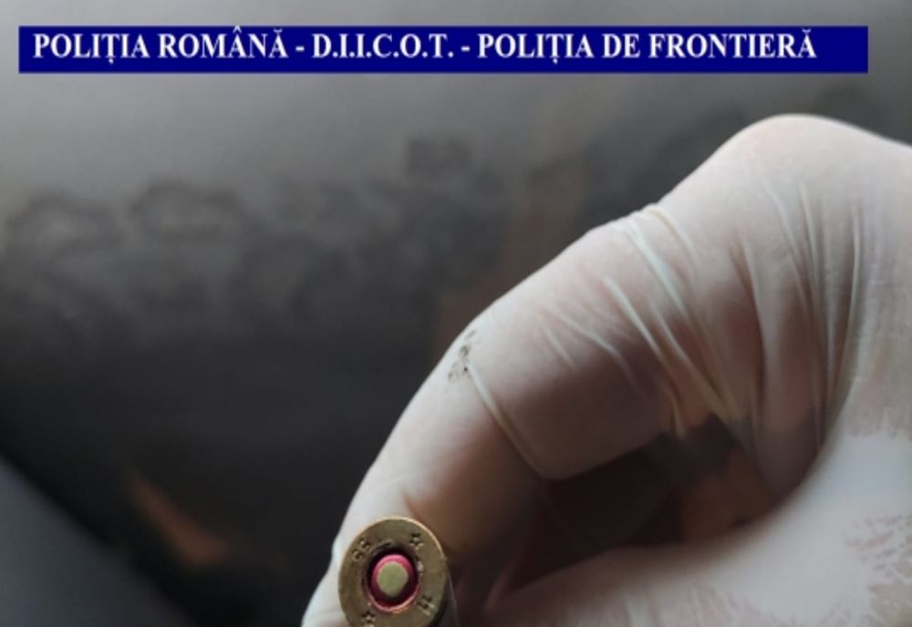 Percheziții la traficanți de migranți din Ilfov