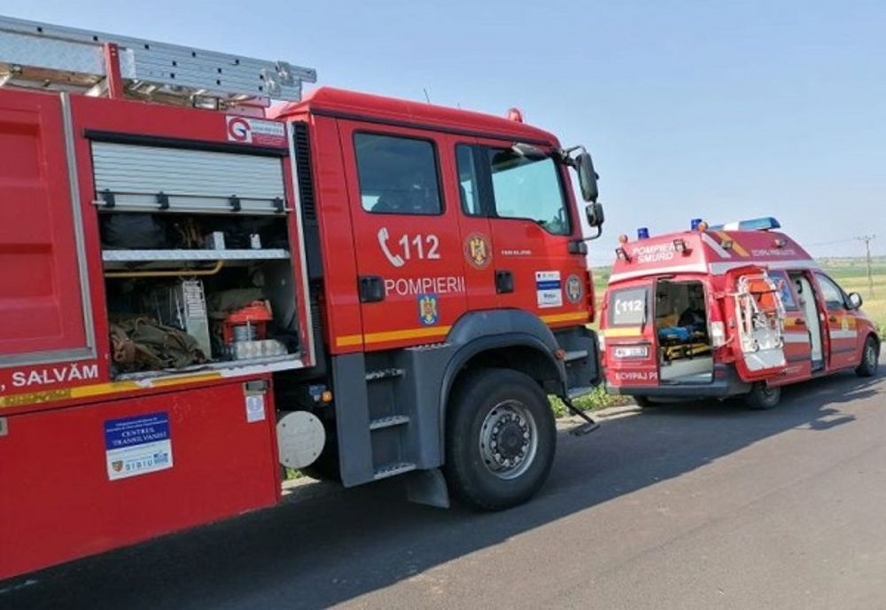 Domnești. Un bărbat a decedat după ce s-a răsturnat cu autoturismul în afara părții carosabile