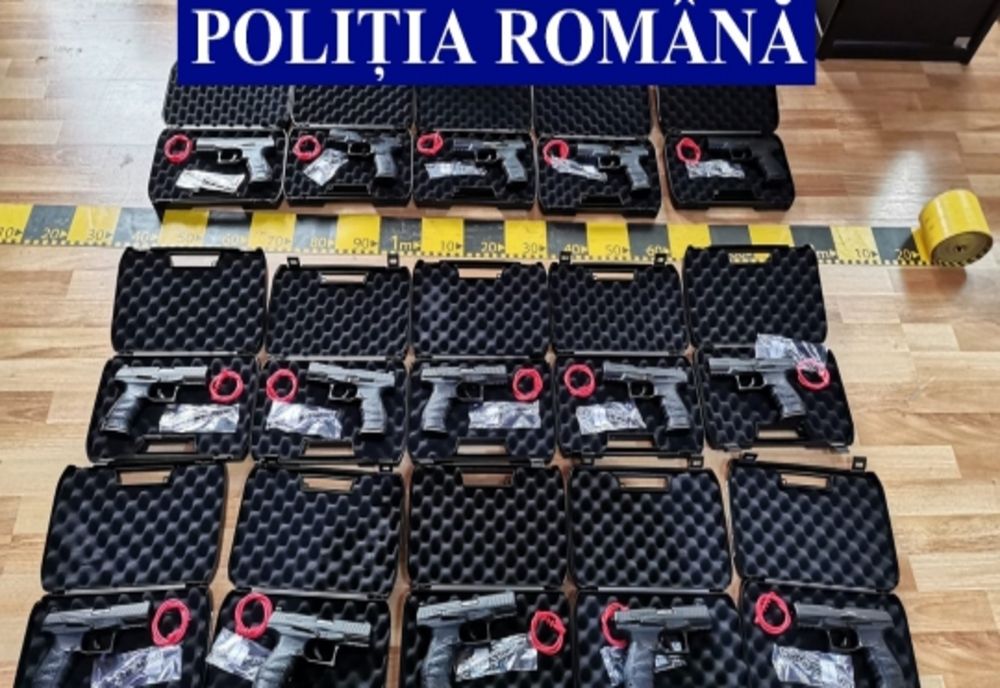 Percheziții domiciliare în Ilfov, la persoane bănuite de nerespectarea regimului armelor și munițiilor