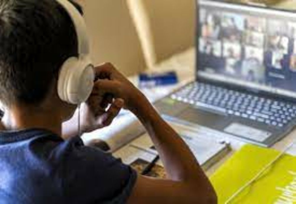 Două zile de funcționare online pentru Școala Gimnazială nr. 3 Bălăceanca și Grădinița nr. 5 Otopeni