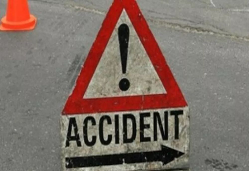 Ilfov. Accident rutier pe DN1 în dreptul Aeroportului Henri Coandă Otopeni. Pericol de explozie a unei ţevi de gaze