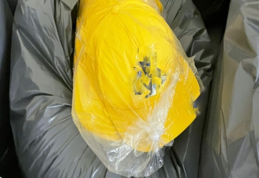 Acţiune a poliţiştilor şi inspectorilor antifraudă, într-un complex comercial, pentru combaterea evaziunii fiscale, fraudelor vamale şi comerţului cu produse contrafăcute