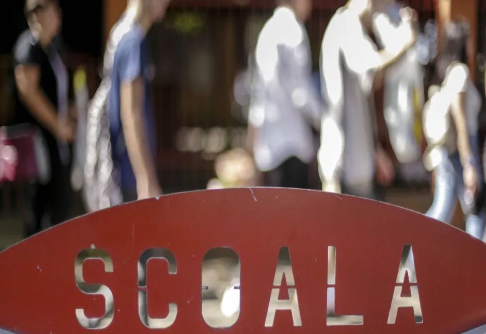 Elevii se întorc la școală din 5 septembrie. Structura anului școlar, modificată radical