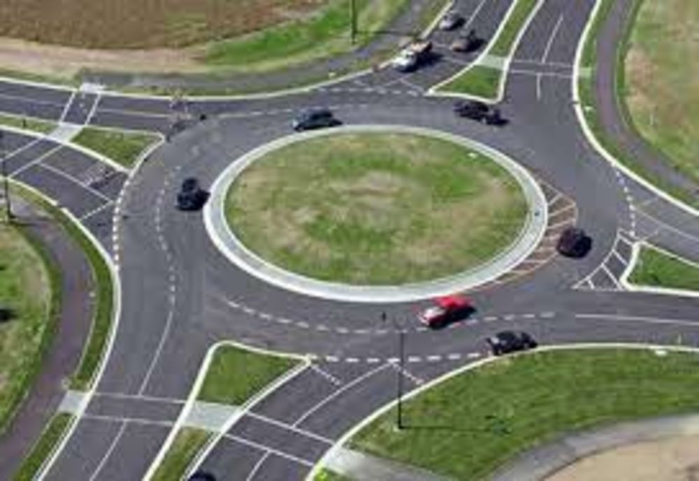 Un nou sens giratoriu pentru fluidizarea circulației rutiere pe DN 2, în judeţul Ilfov