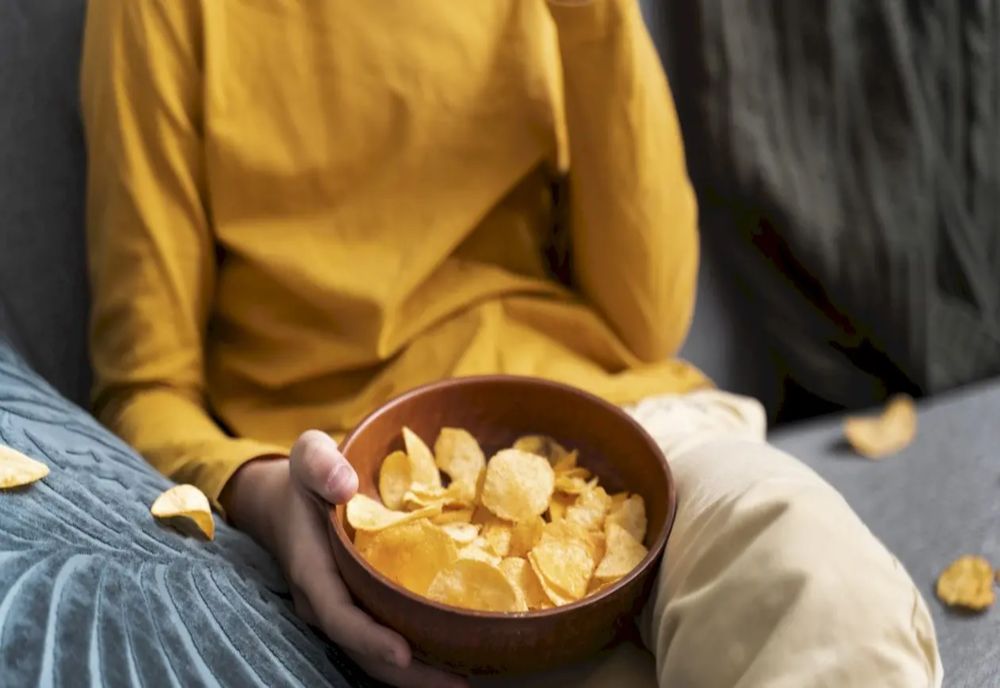 Chipsuri eco din legume, retrase de pe rafturile magazinelor din București și Ilfov