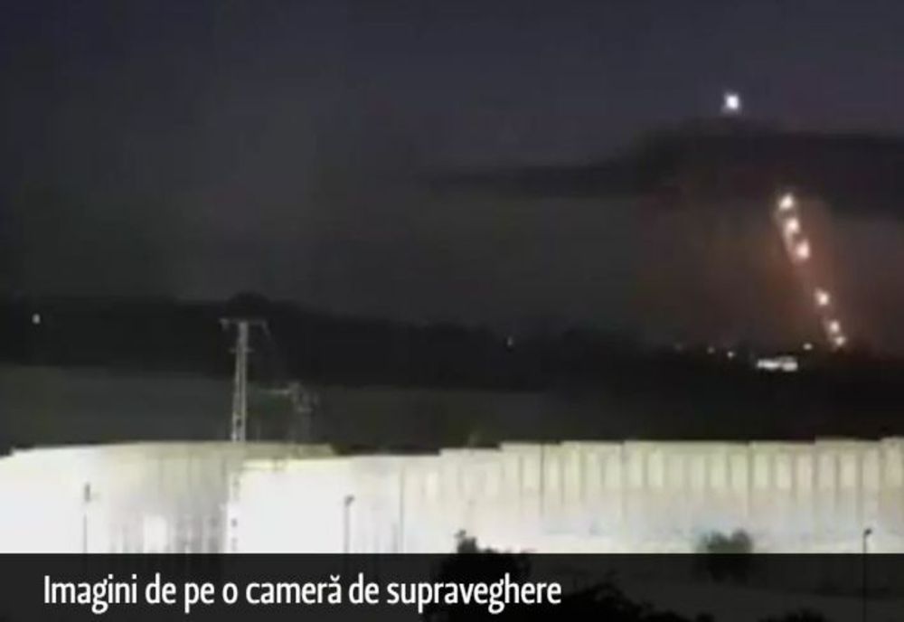 Momentul în care a fost lovit spitalul din Gaza, surprins live de Al Jazeera. Imagini controversate - VIDEO