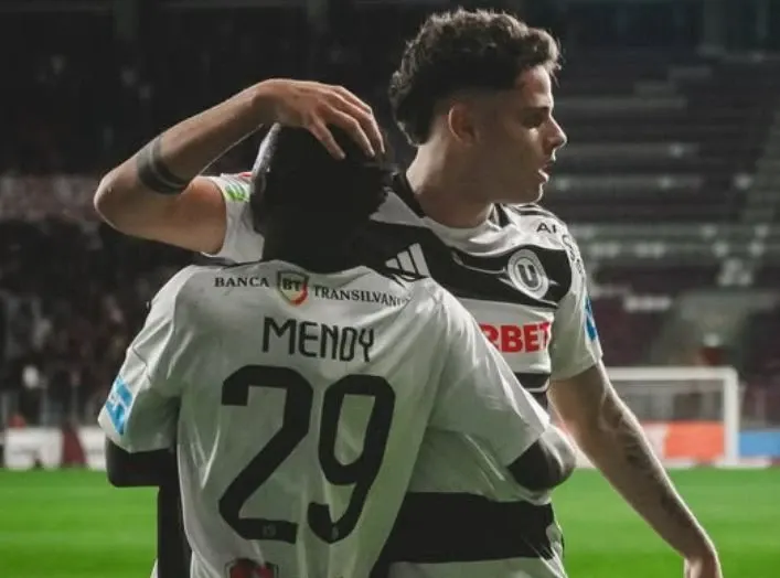 Fotbal: Rapid, învinsă în Giulești de Universitatea Cluj (1-2), în play-off-ul Superligii