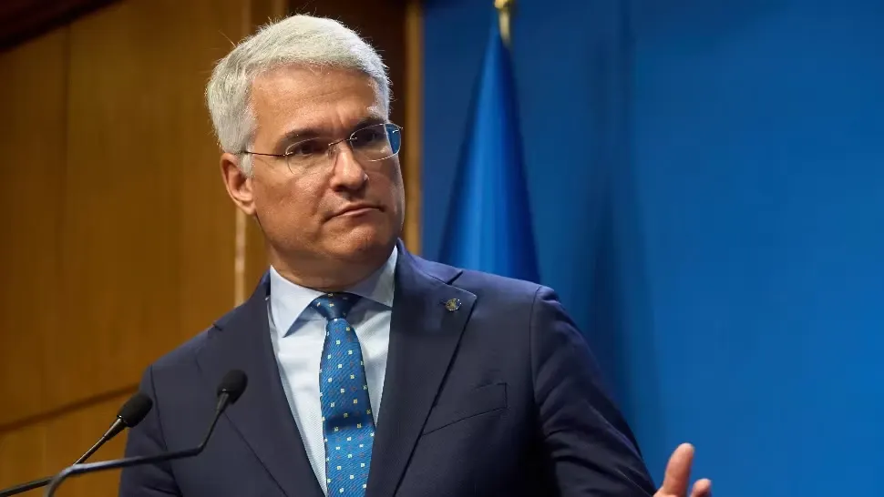 Drept la replică MIPE după articolul despre contractele firmei fondate de Dragoș Pîslaru. Precizările ministrului