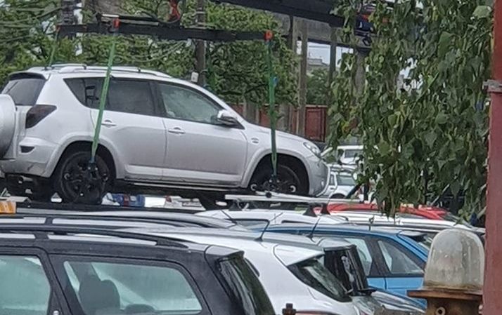Se dublează tarifele pentru ridicarea mașinilor parcate neregulamentar în București