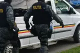 Descinderi de amploare în Ploiești și București, într-un caz de proxenetism: ce au descoperit polițiștii