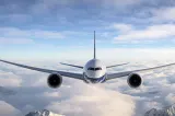 A fost alertă pe aeroportul Otopeni. Un avion cu peste 200 de pasageri ar fi lovit un stol de păsări
