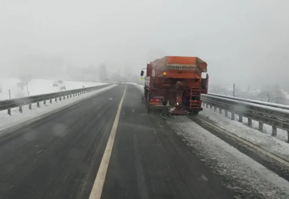 Accident în lanț din cauza poleiului pe Autostrada A3, în județul Ilfov