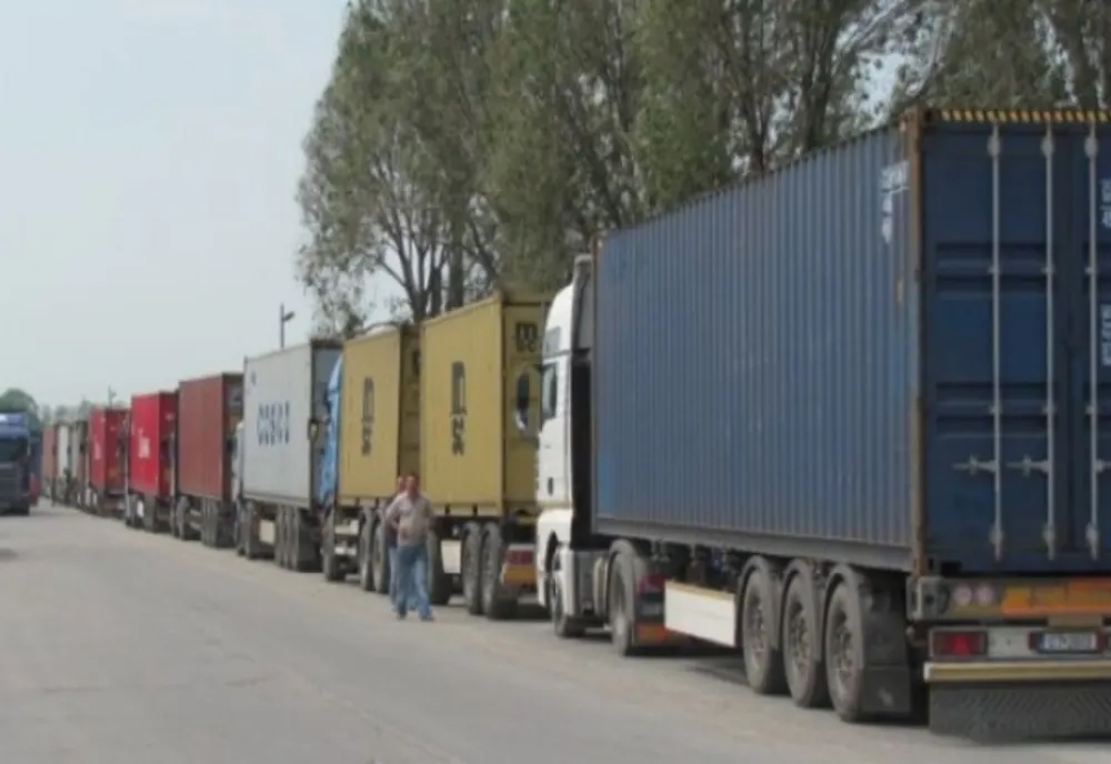 Traficul greu va fi taxat în funcție de distanță și nu în funcție de timp 