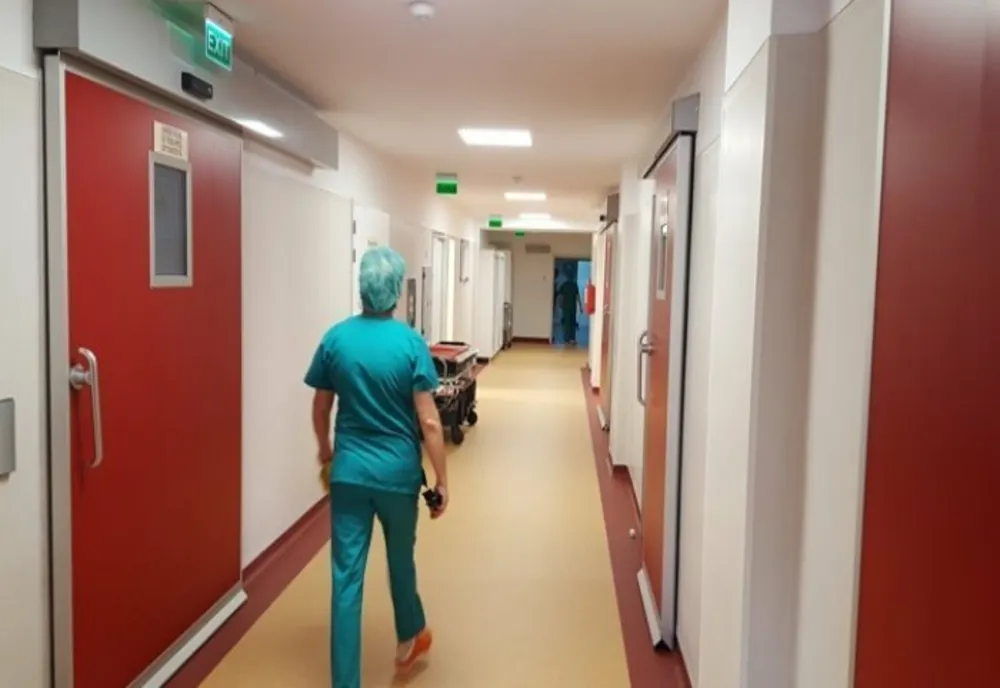 Doar 19 paturi libere la ATI-Covid, la nivel național. Majoritatea județelor și Capitala, fără niciun loc pentru pacienții în stare gravă