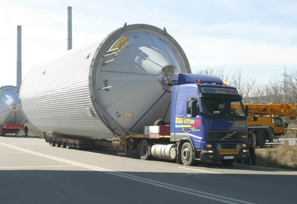 Transport agabaritic în judeţele Giurgiu şi Ilfov. Restricţii de trafic pe mai multe artere rutier
