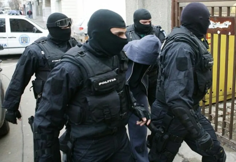 Percheziții în Ilfov şi Dâmboviţa într-un dosar penal privind infracțiuni de corupție