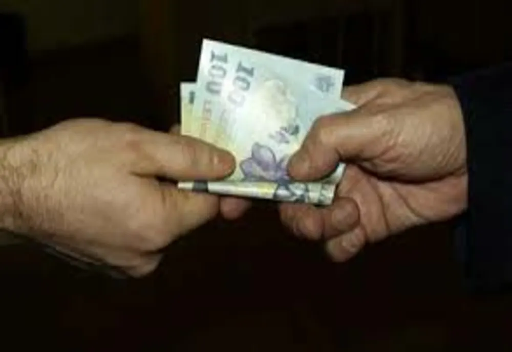 Ilfov. Inspectori ITM, trimişi în judecată de DNA
