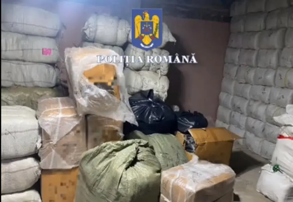 UPDATE /Percheziţii la persoane bănuite de mai multe furturi