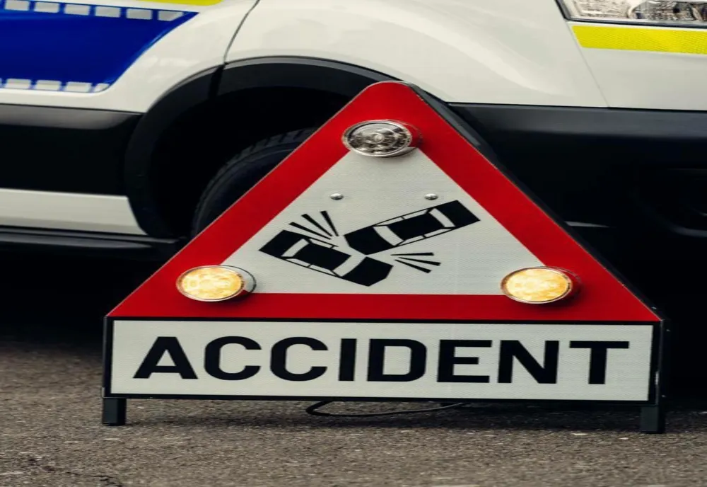 Ilfov. Accident pe DN3 Bucureşti-Fundulea. Două persoane au fost rănite, una din ele fiind încarcerată