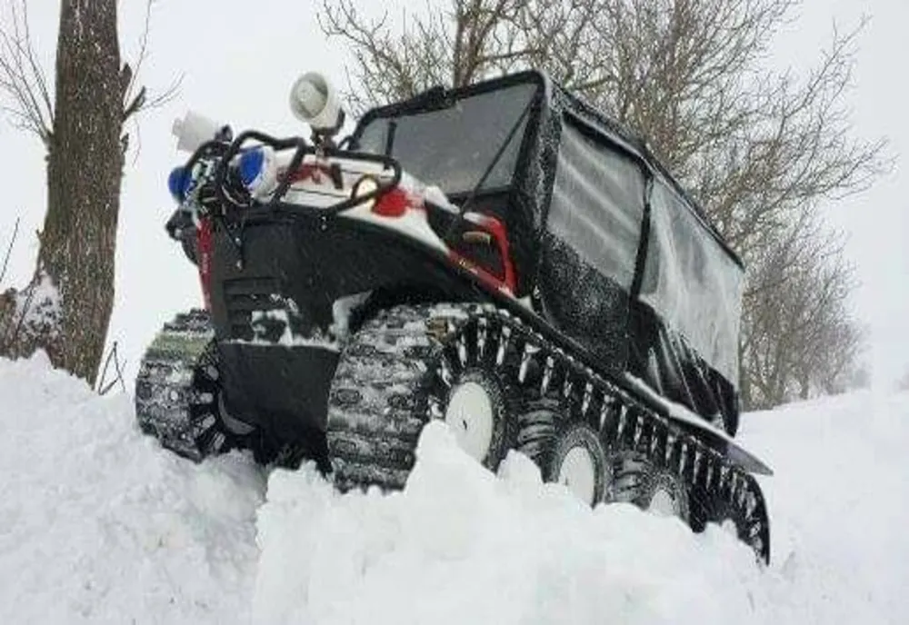 Două autospeciale ISU-BIF trimise, pentru sprijin, la Constanța