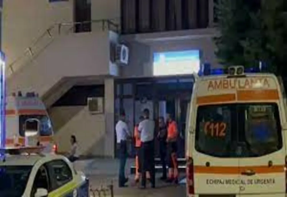 Accident fatal. Un copil de 6 ani, din Otopeni, a fost strivit de o poartă mecanică