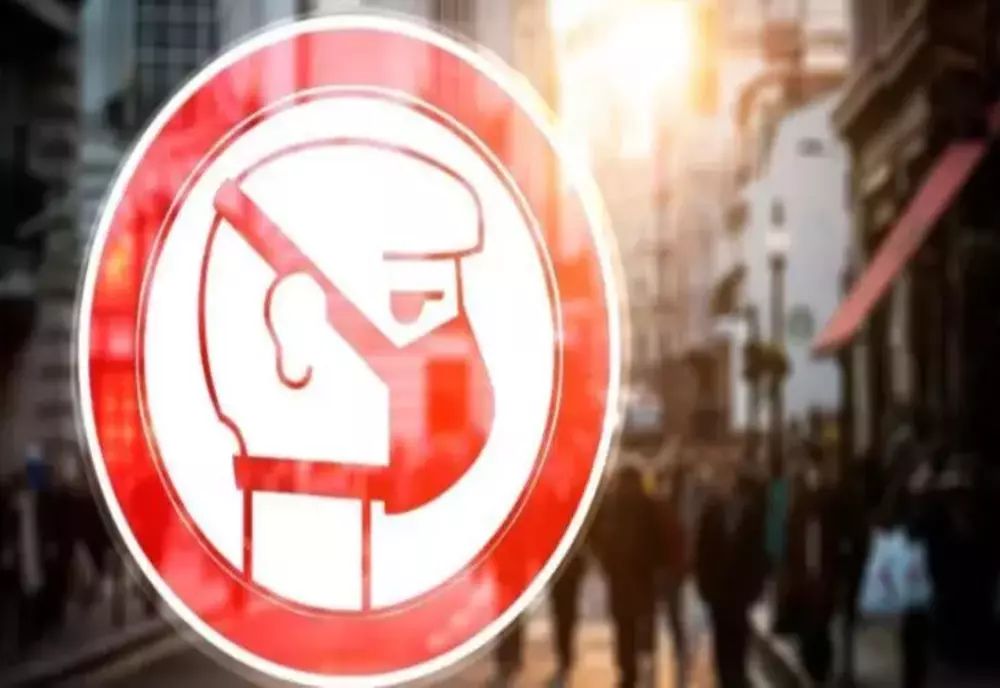 Autoritățile iau în calcul mai multe măsuri pentru limitarea răspândirii virusului