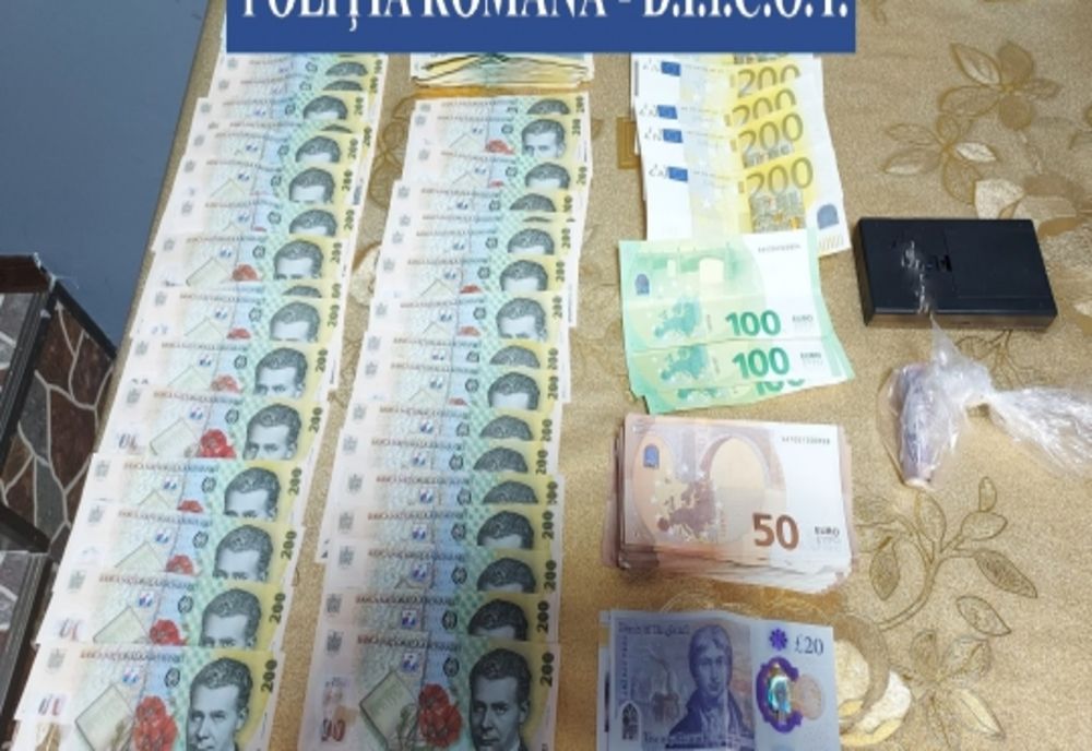 Ilfov. Percheziții la persoane bănuite de trafic de droguri de mare risc și constituire a unui grup infracțional organizat