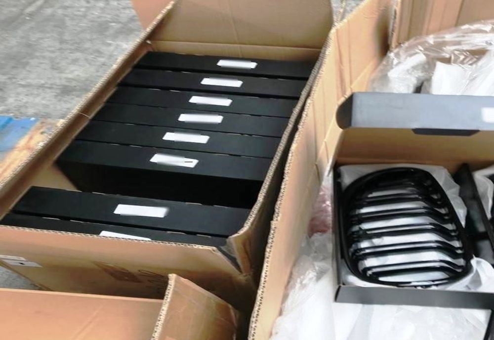 Peste 6000 de piese auto susceptibile a fi contrafăcute, descoperite de poliţiştii de la economic, din Ilfov 