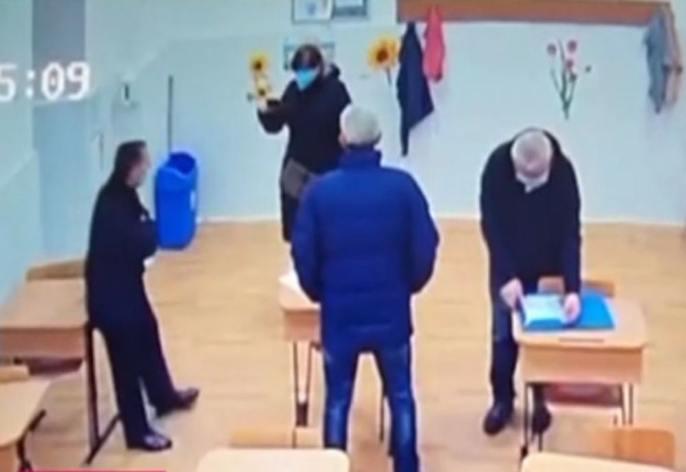 Consilierul local implicat în agresiunea de la Mogoşoaia şi-a dat demisia